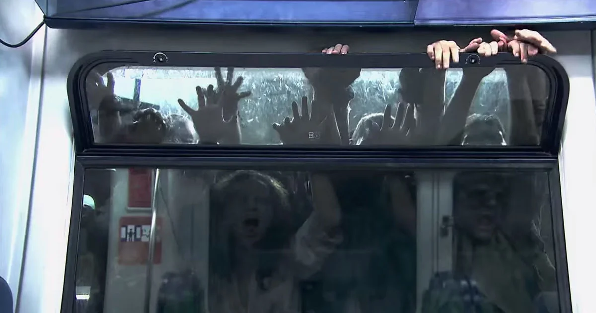 VIDEO: Zombies on the subway prank!